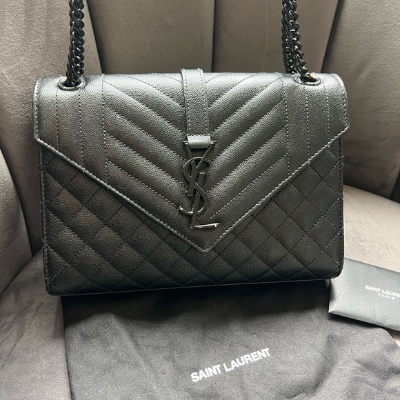 Yves Saint Laurent Tri-Quilt Mixed Matelasse Envelope Bag - Picture 3 of 17